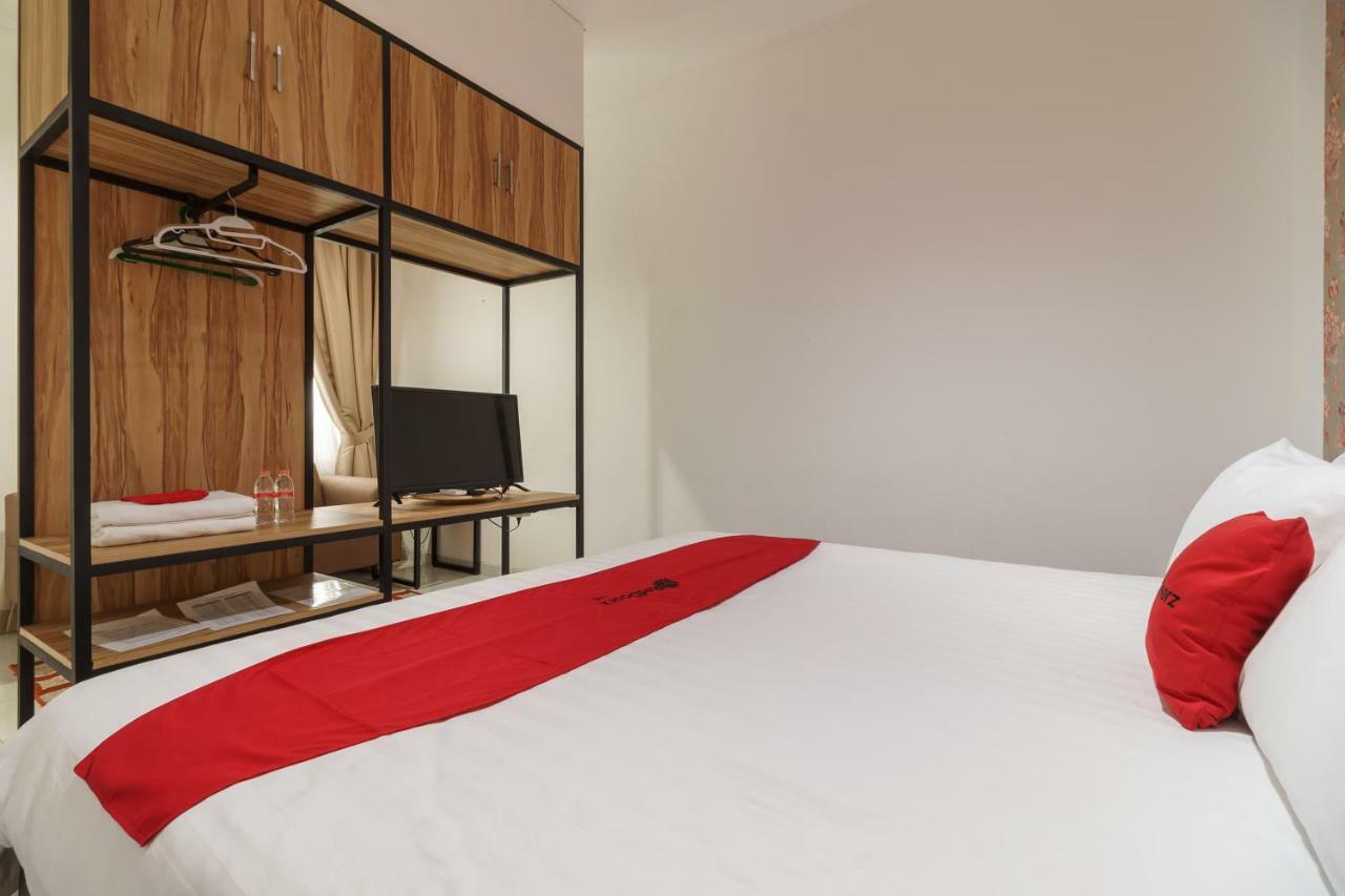 Reddoorz Plus Near Exit Toll Puncak 2 Bogor Esterno foto